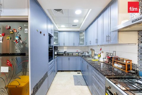 טאונהאוס להשכרה ב Dubai, איחוד האמירויות  4 חדרי שינה, 328.7 מ"ר, מספר 753294 - תמונה 5