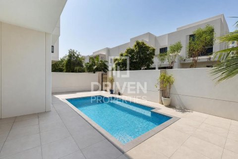 Townhouse de vânzare în Town Square, Dubai, EAU 4 dormitoare, 287.53 mp.  №765333 - poză 25