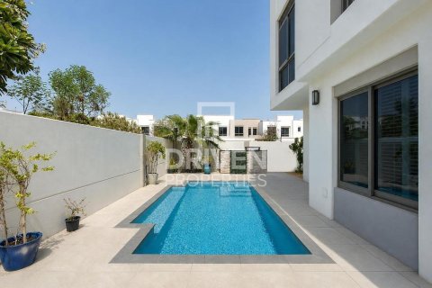 Townhouse de vânzare în Town Square, Dubai, EAU 4 dormitoare, 287.53 mp.  №765333 - poză 23