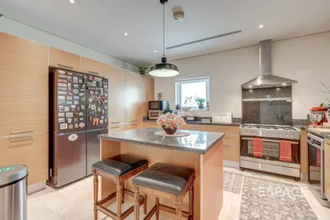 Vila v Al Furjan, Dubai, SAE 3 ložnice, 283 m² Č.: 738134 - fotografie 4