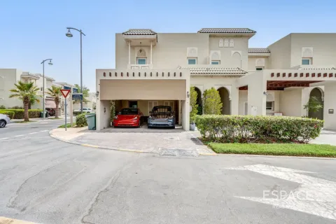 Vila v Al Furjan, Dubai, SAE 3 ložnice, 283 m² Č.: 738134 - fotografie 19