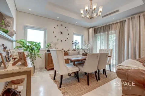Vila v Al Furjan, Dubai, SAE 3 ložnice, 283 m² Č.: 738134 - fotografie 3