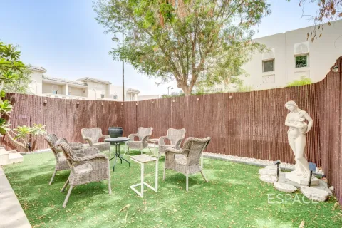 Vila v Al Furjan, Dubai, SAE 3 ložnice, 283 m² Č.: 738134 - fotografie 18