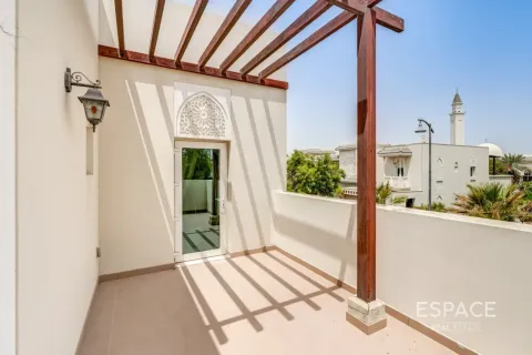 Vila v Al Furjan, Dubai, SAE 3 ložnice, 283 m² Č.: 738134 - fotografie 16