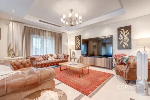 Vila v Al Furjan, Dubai, SAE 3 ložnice, 283 m² Č.: 738134 - fotografie 2