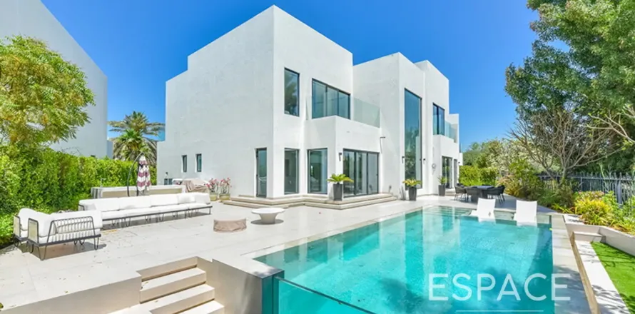Вілла в Jumeirah Islands, Дубай, ОАЕ 5 спалень, 557м2 № 738138