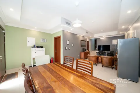 Villa en alquiler en Jumeirah Village Circle, Dubai, EAU 3 dormitorios, 307 m2 № 738132 - foto 3