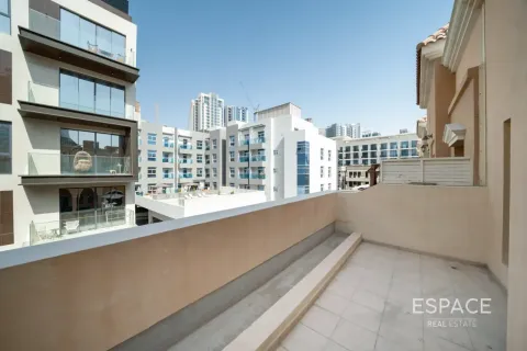 Villa en alquiler en Jumeirah Village Circle, Dubai, EAU 3 dormitorios, 307 m2 № 738132 - foto 18