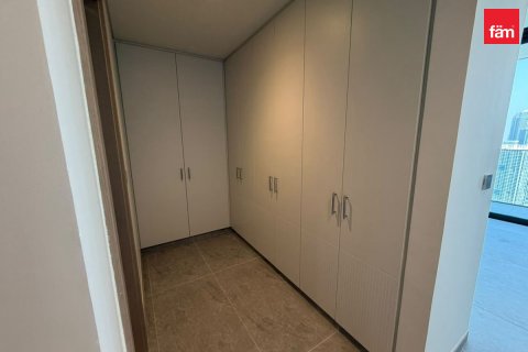 Apartmen di Business Bay, Dubai, UAE 2 bilik tidur, 135 meter persegi № 766561 - foto 8