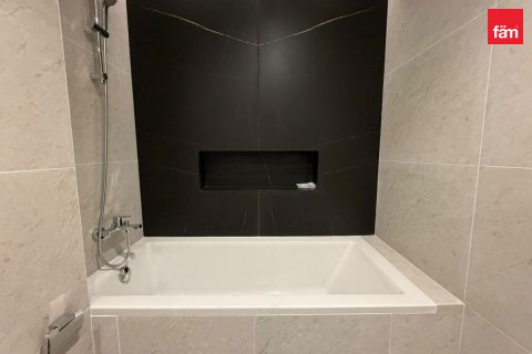 Apartmen di Business Bay, Dubai, UAE 2 bilik tidur, 135 meter persegi № 766561 - foto 15