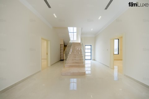 Vila v Al Quoz, Dubai, SAE 5 ložnice, 929.3 m² Č.: 766319 - fotografie 22