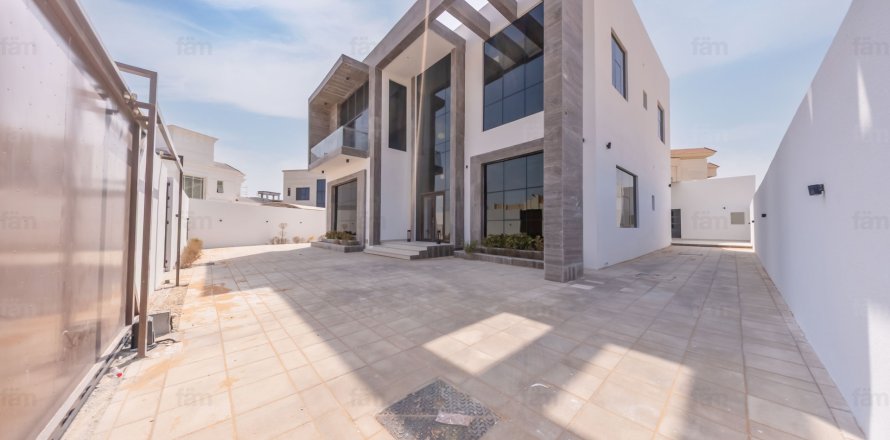 Vila v Al Quoz, Dubai, SAE 5 ložnice, 929.3 m² Č.: 766319