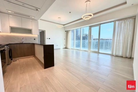 Apartment til salg i Dubai, UAE 1 soveværelse, 99.4 kvm № 719101 - foto 2