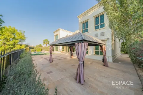 Villa à louer à Jumeirah Islands, Dubai, EAU 5 chambres, 604 m2 № 738423 - photo 18
