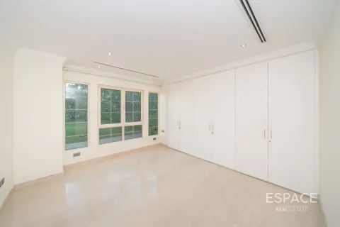 Vila u Jumeirah Islands, Dubai, UAE 5 spavaćih soba, 604 m2 Br. 738423 - fotografija 6