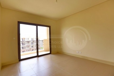 Apartment til leje i Saadiyat Island, Abu Dhabi, UAE 2 soveværelser, 131.5 kvm № 410511 - foto 11