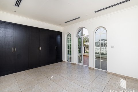 Villa itt: Jumeirah Park, Dubai, EAE, 3 hálószoba, 327.67 m², azonosító: 418925 - fénykép 14