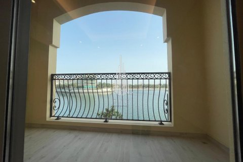 Vila v Al Raha Beach, Abu Dhabi, SAE 5 ložnice, 471.9 m² Č.: 476950 - fotografie 18