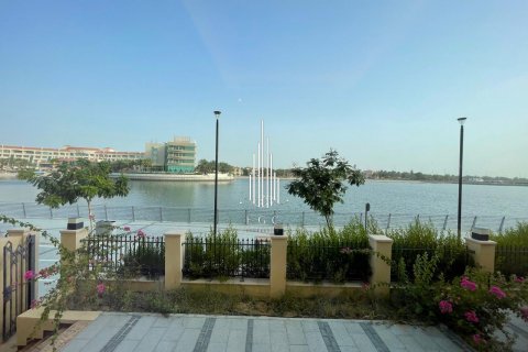 Vila v Al Raha Beach, Abu Dhabi, SAE 5 ložnice, 471.9 m² Č.: 476950 - fotografie 29