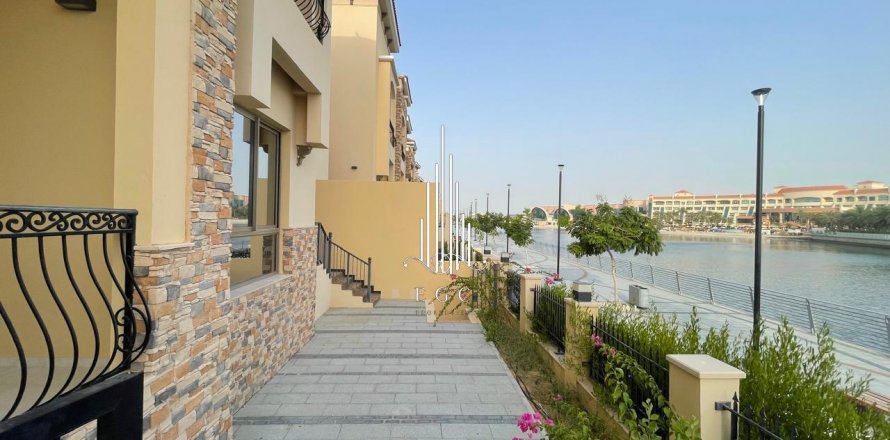 Vila v Al Raha Beach, Abu Dhabi, SAE 5 ložnice, 471.9 m² Č.: 476950