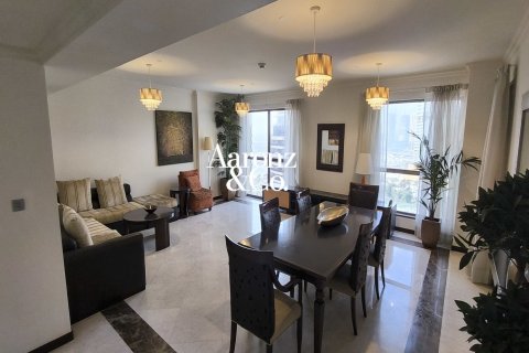 Jumeirah Beach Residence, Dubai, UAE의 임대용 아파트 침실 3개, 198제곱미터 번호 765888 - 사진 2
