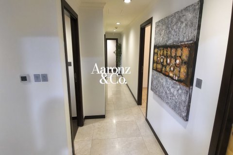Jumeirah Beach Residence, Dubai, UAE의 임대용 아파트 침실 3개, 198제곱미터 번호 765888 - 사진 7