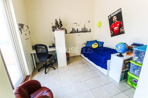 Vila u gradu Dubai Sports City, UAE 4 spavaće sobe, 350 m2 Br. 626469 - Slika 11