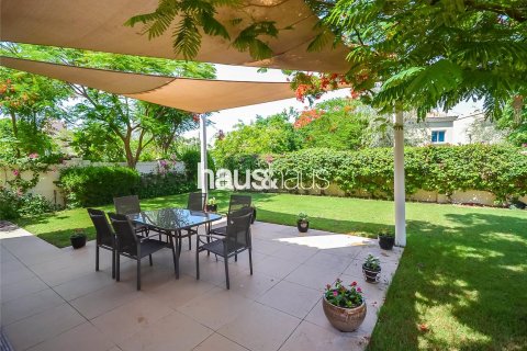 Vila u gradu Dubai Sports City, UAE 4 spavaće sobe, 350 m2 Br. 626469 - Slika 9