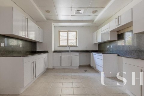Вилла Jumeirah Islands, Дубай, БАӘ-да 4 жатын бөлмелер, 1004 м² № 620595 - фото 16