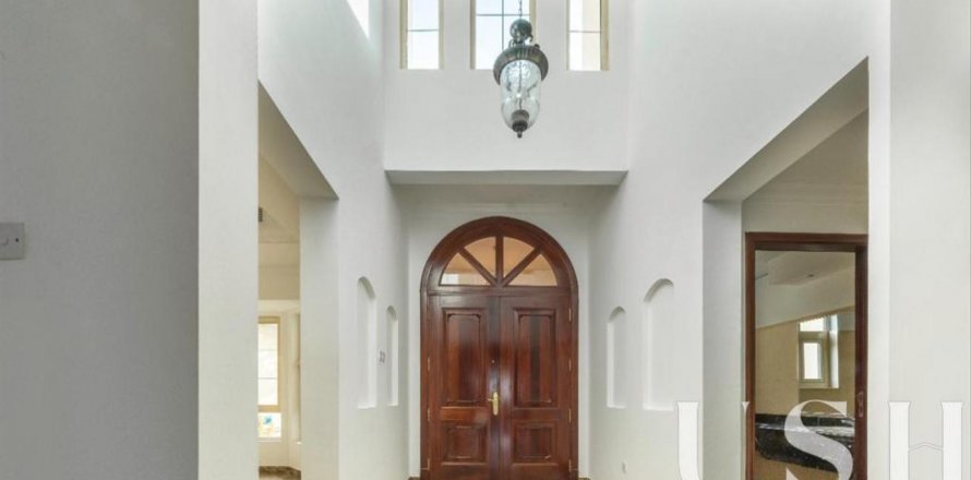 Вилла Jumeirah Islands, Дубай, БАӘ-да 4 жатын бөлмелер, 1004 м² № 620595