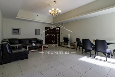 Apartamento en venta en Dubai Studio City, Dubai, EAU 2 dormitorios, 106.9 m2 № 557562 - foto 5