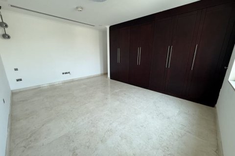 Villa en alquiler en Jumeirah Park, Dubai, EAU 4 dormitorios, 743 m2 № 696654 - foto 27