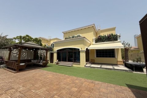 Villa en alquiler en Jumeirah Park, Dubai, EAU 4 dormitorios, 743 m2 № 696654 - foto 8