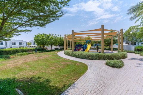 Villa til leje i Mudon, Dubai, UAE 3 soveværelser, 321 kvm № 718598 - foto 28