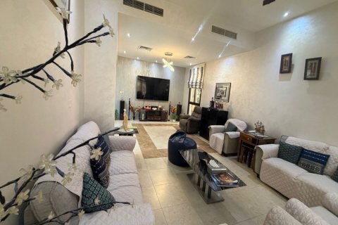 Villetta a schiera in vendita a Mudon, Dubai, EAU 4 camere da letto, 366 mq. № 718599 - foto 17