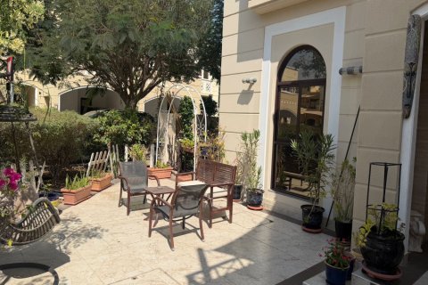 Villetta a schiera in vendita a Mudon, Dubai, EAU 4 camere da letto, 366 mq. № 718599 - foto 13
