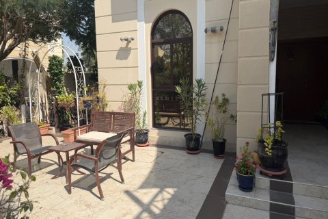 Villetta a schiera in vendita a Mudon, Dubai, EAU 4 camere da letto, 366 mq. № 718599 - foto 16