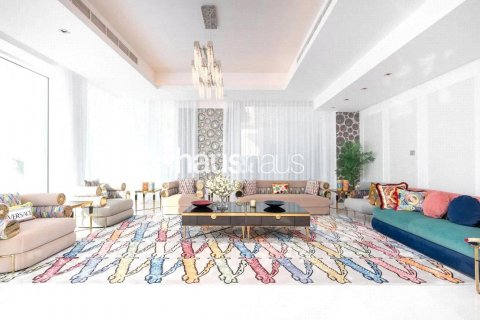 Villa te huur in Palm Jumeirah, Dubai, VAE 6 slaapkamers, 1034 vr.m., nr 626932 - foto 5