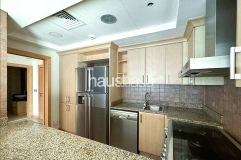 Apartment til leje i Palm Jumeirah, Dubai, UAE 2 soveværelser, 149 kvm № 626914 - foto 2