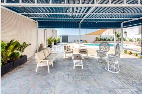 Vila v Umm Suqeim, Dubai, SAE 4 ložnice, 1171 m² Č.: 626933 - fotografie 8