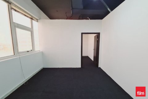 Dubai, UAE의 임대용 사무실 122.7제곱미터 번호 694070 - 사진 4