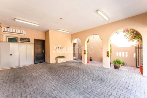 Таунхаус Jumeirah Village Triangle, Дубай, БАӘ-да 3 жатын бөлмелер, 278 м² № 625436 - фото 14