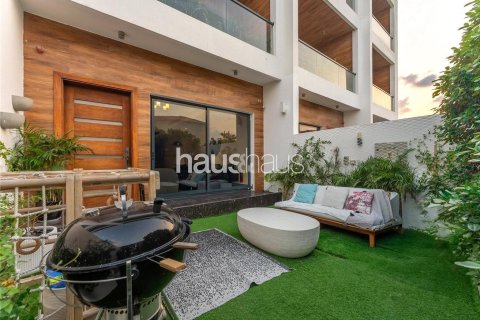 Városi lakóépület itt: Jumeirah Village Triangle, Dubai, EAE, 4 hálószoba, 394 m², azonosító: 625434