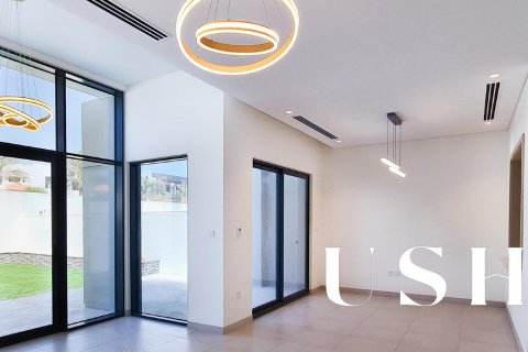 Таунхаус Al Furjan, Дубай, БАӘ-да 2 жатын бөлмелер, 254 м² № 621038