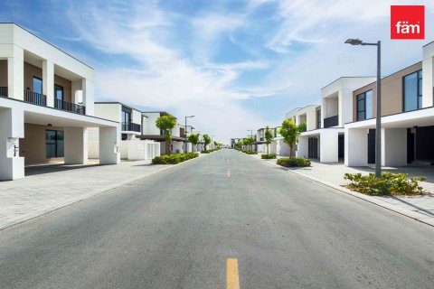 Dubai, BAE’de kiralık villa 3 yatak odası, 144.8 m&sup2; No 757974 - fotoğraf 20