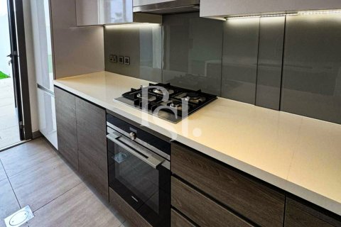 Villa te huur in Yas Island, Abu Dhabi, VAE 4 slaapkamers, 315 vr.m., nr 716525 - foto 7