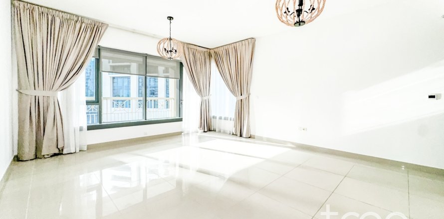 Apartament în Burj Khalifa, Dubai, EAU 2 dormitoare, 130.16 mp.  №733775