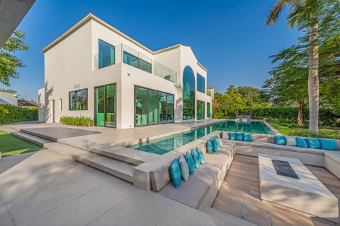 Villa i Jumeirah Islands, Dubai, UAE 4 sovrum, 956.9 kvm Nr. 750739