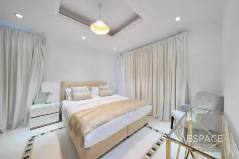 Vila v Palm Jumeirah, Dubai, SAE 4 spálne, 465 m2 č. 738058 - Fotografia 6