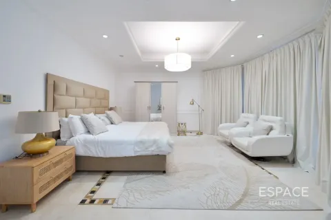 Vila v Palm Jumeirah, Dubai, SAE 4 spálne, 465 m2 č. 738058 - Fotografia 8